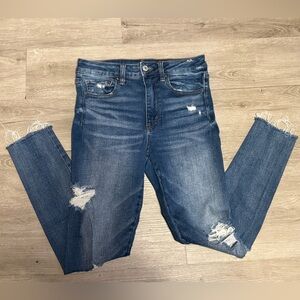 American Eagle Skinny Jeans Super Hi-Rise Jegging Medium Wash Ripped